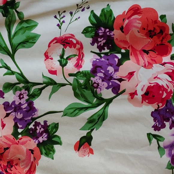 Floral circle skirt midi dress - Picture 7 of 11